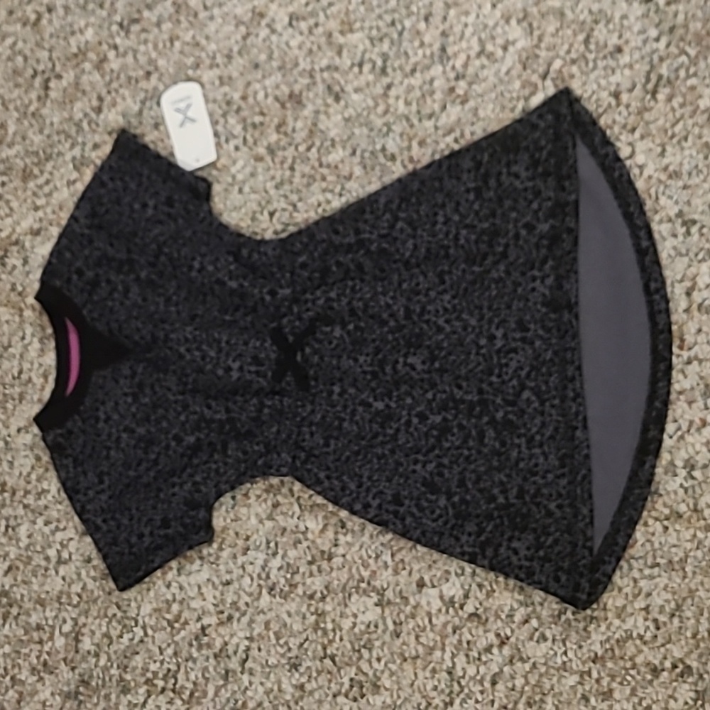 XERSION GIRLS BLACK AND GRAY SHORT SLEEVE DRESS SIZE XXS 4/5